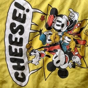 Disney yellow cropped shirt